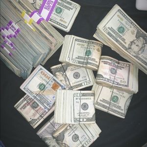 Meet your Posher, Cj